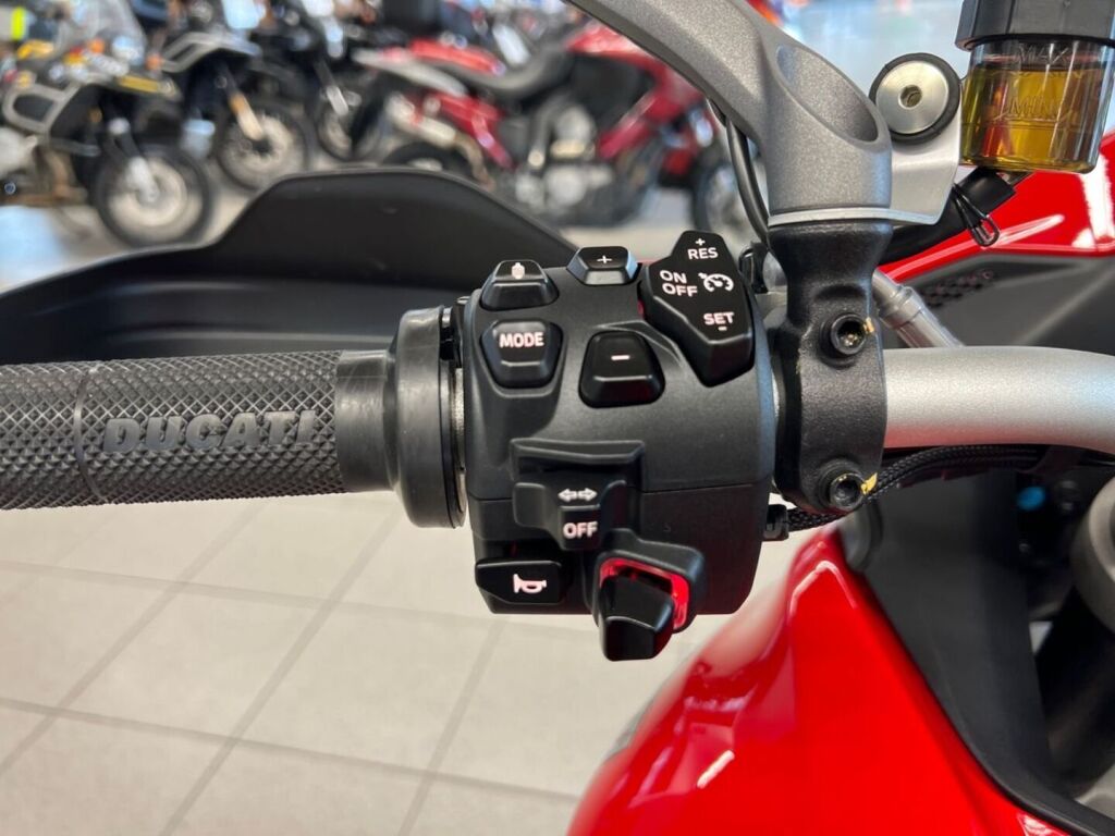 Ducati MULTISTRADA 2022 