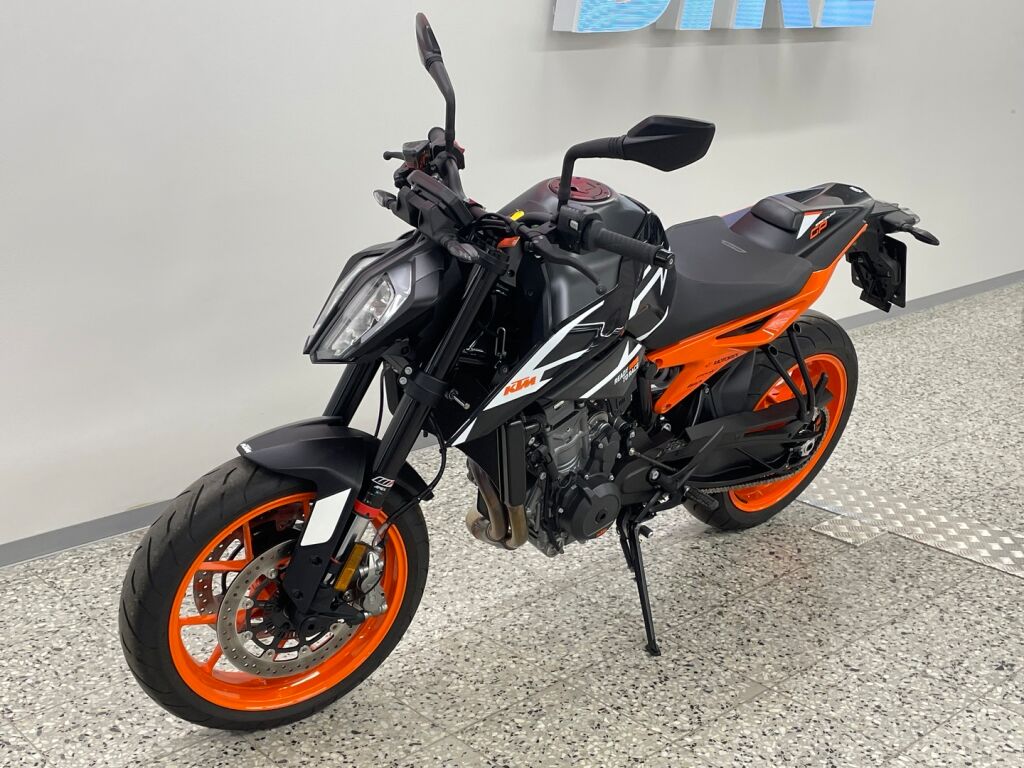 Ktm 890 2023 