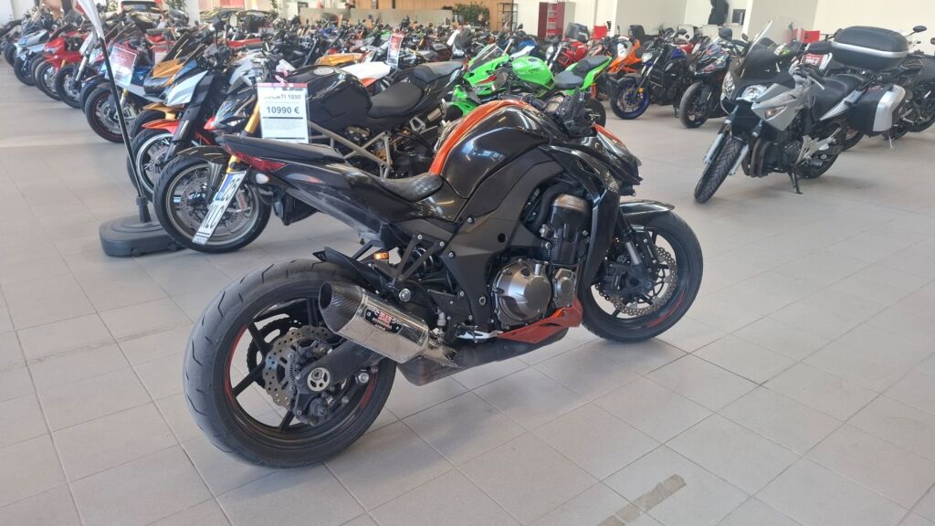 Kawasaki Z 2015 Harmaa
