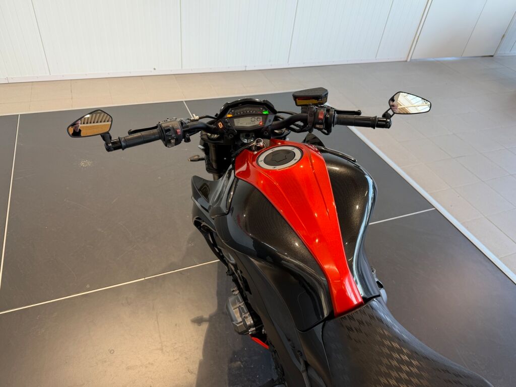Kawasaki Z 2015 Harmaa