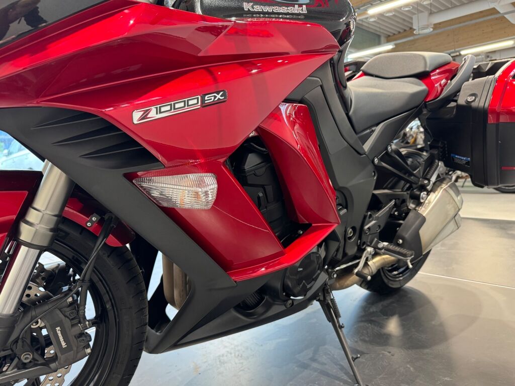 Kawasaki Z 2016 Harmaa