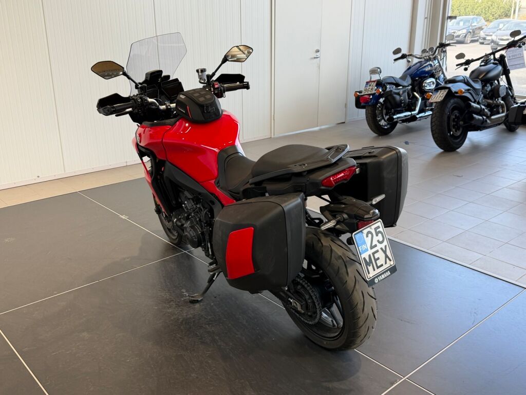 Yamaha TRACER 2022 