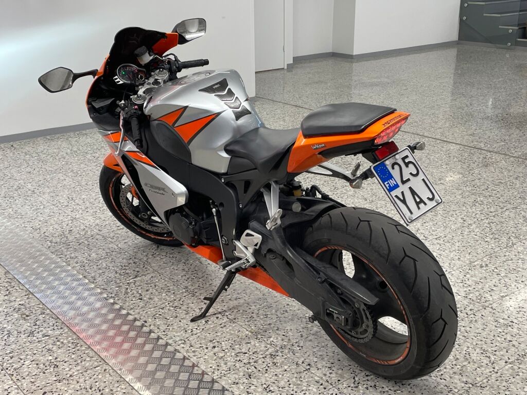 Honda CBR 2010 