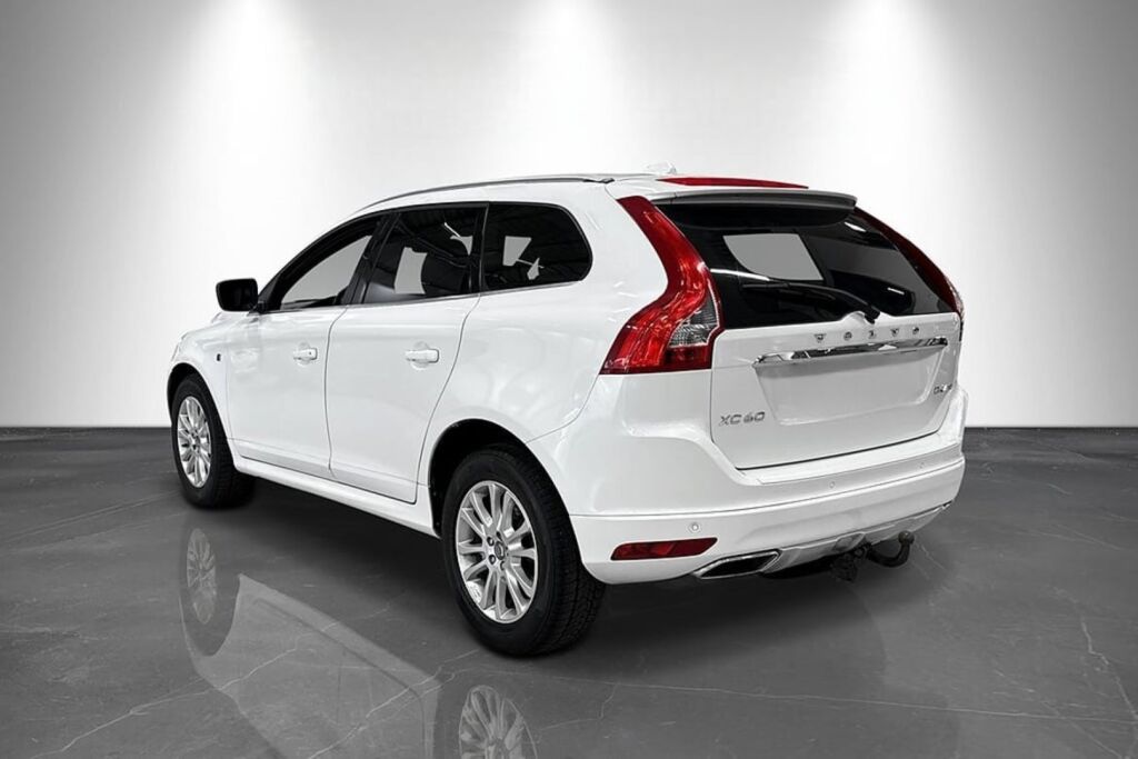 Volvo XC60 2015 9