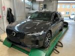 Volvo V60 2025 