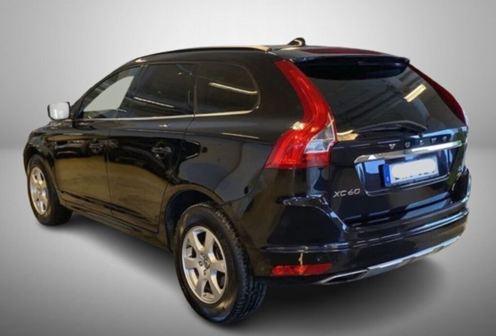Volvo XC60 2015 Musta