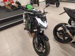 Kawasaki Z 2016 Musta