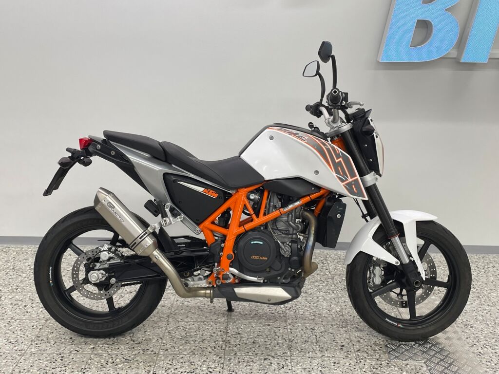 Ktm 690 2012 Oranssi