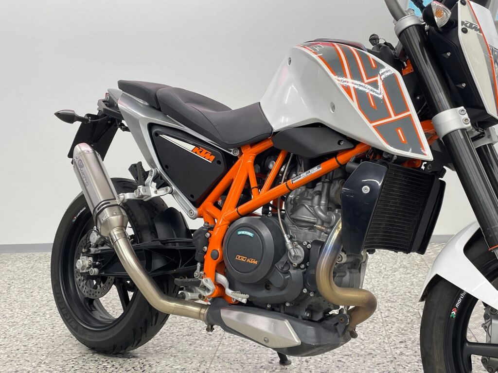 Ktm 690 2012 Oranssi
