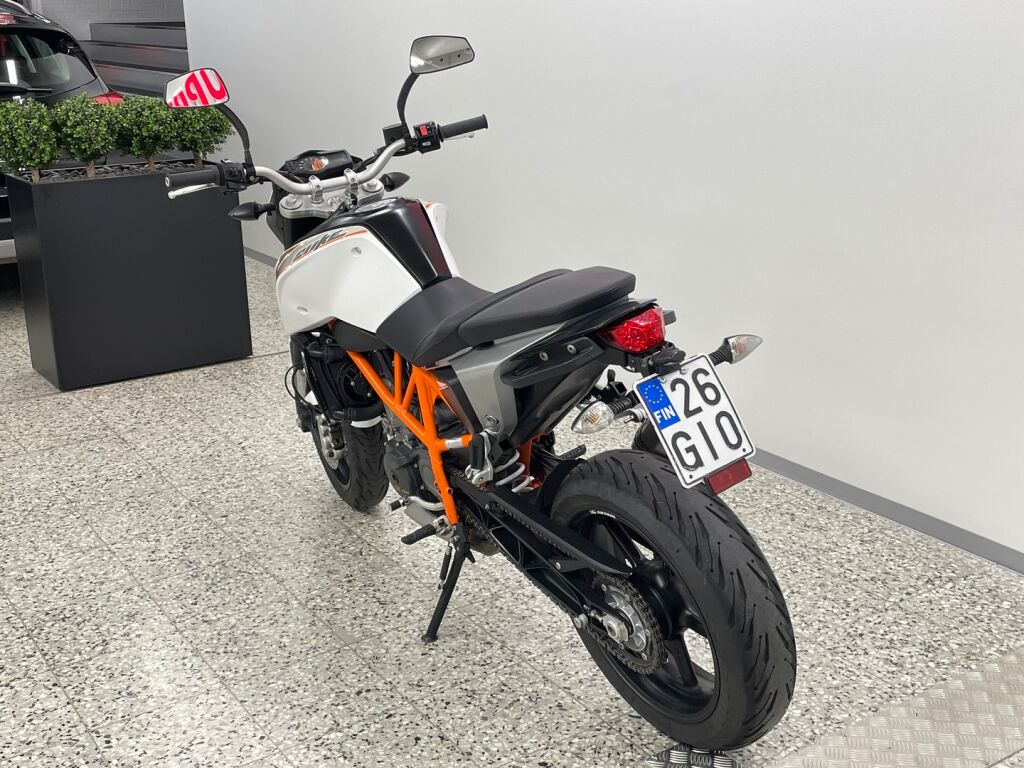 Ktm 690 2012 Oranssi