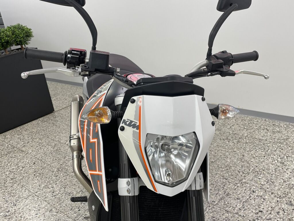 Ktm 690 2012 Oranssi