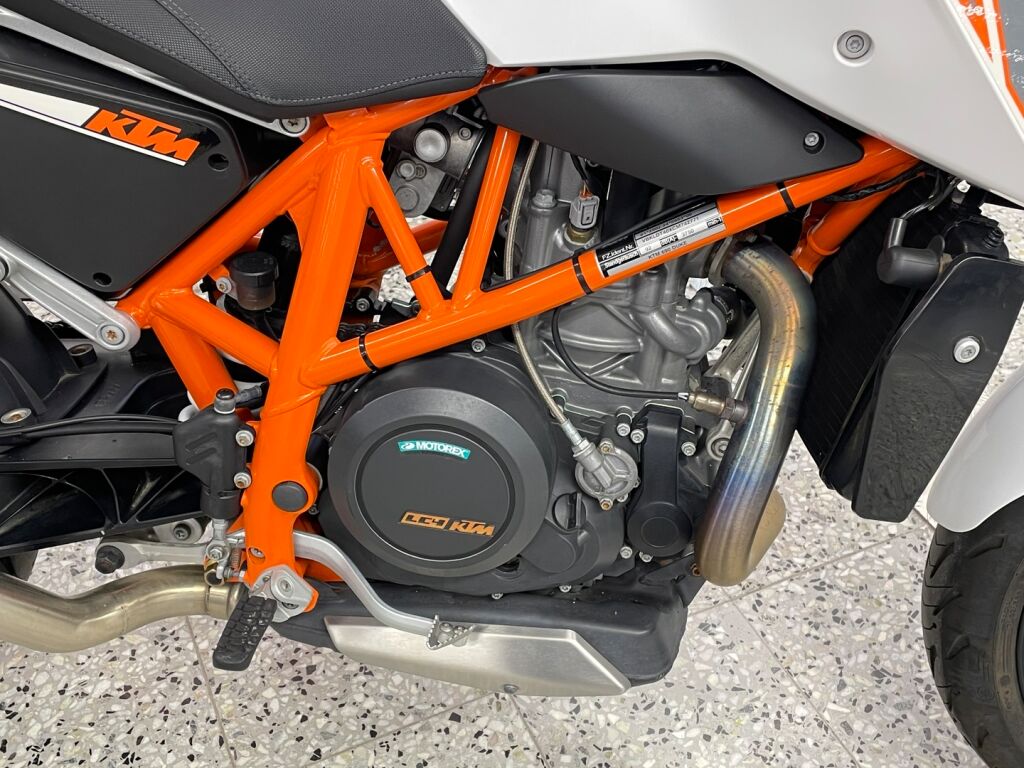 Ktm 690 2012 Oranssi