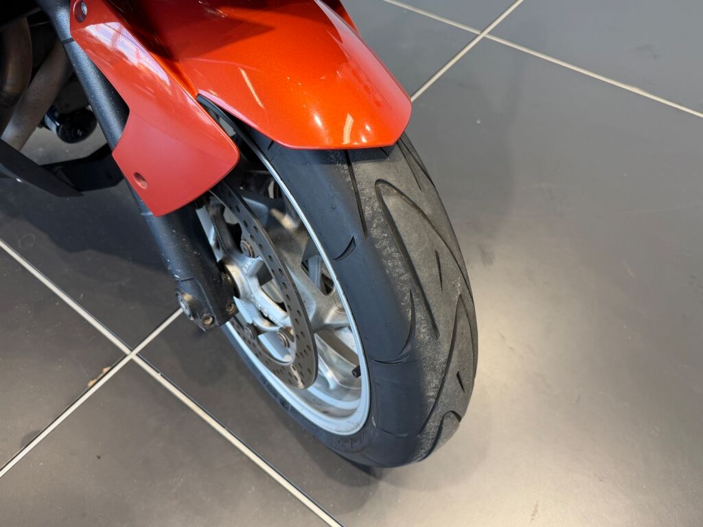 BMW F 2014 