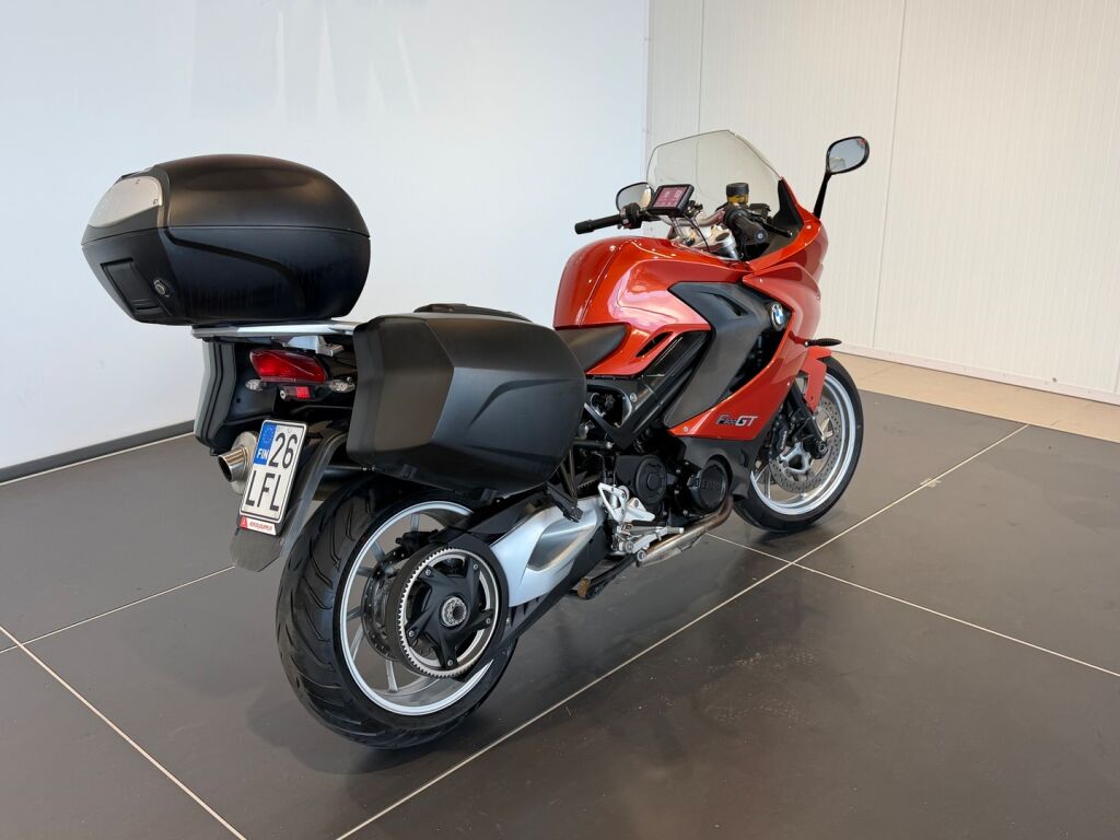 BMW F 2014 