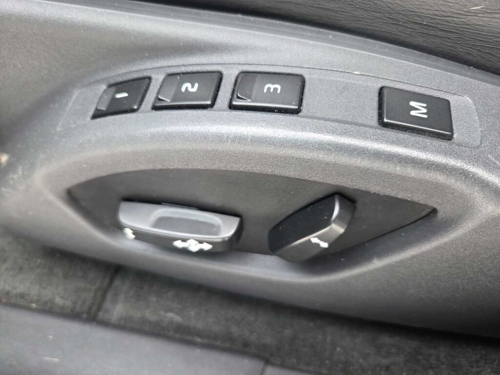 Volvo XC60 2015 Sininen