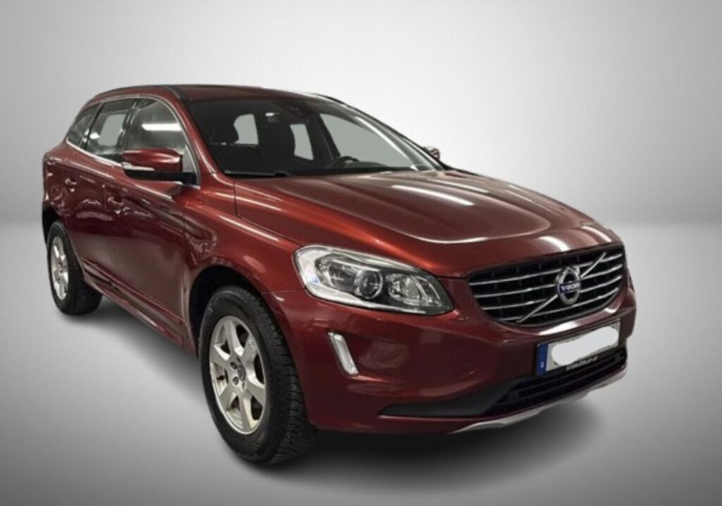 Volvo XC60 2016 Punainen (Flamenco Red)