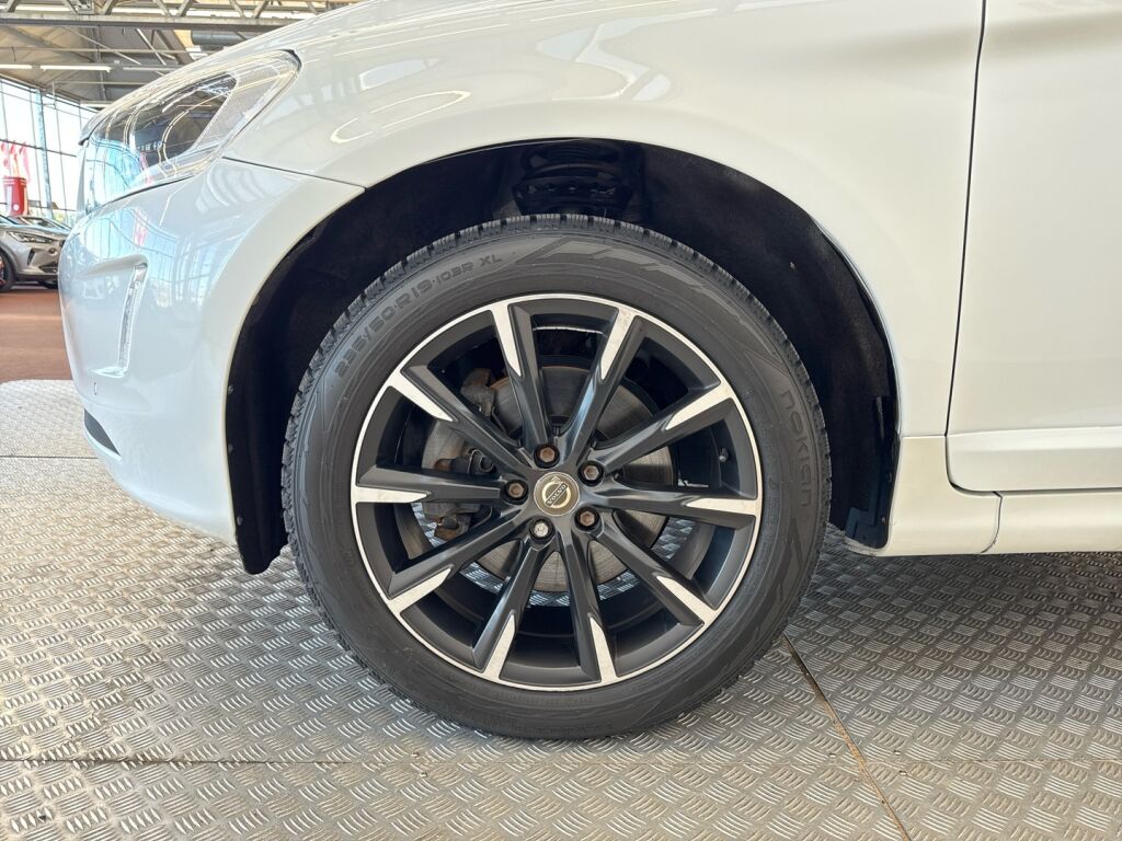 Volvo XC60 2016 Valkoinen