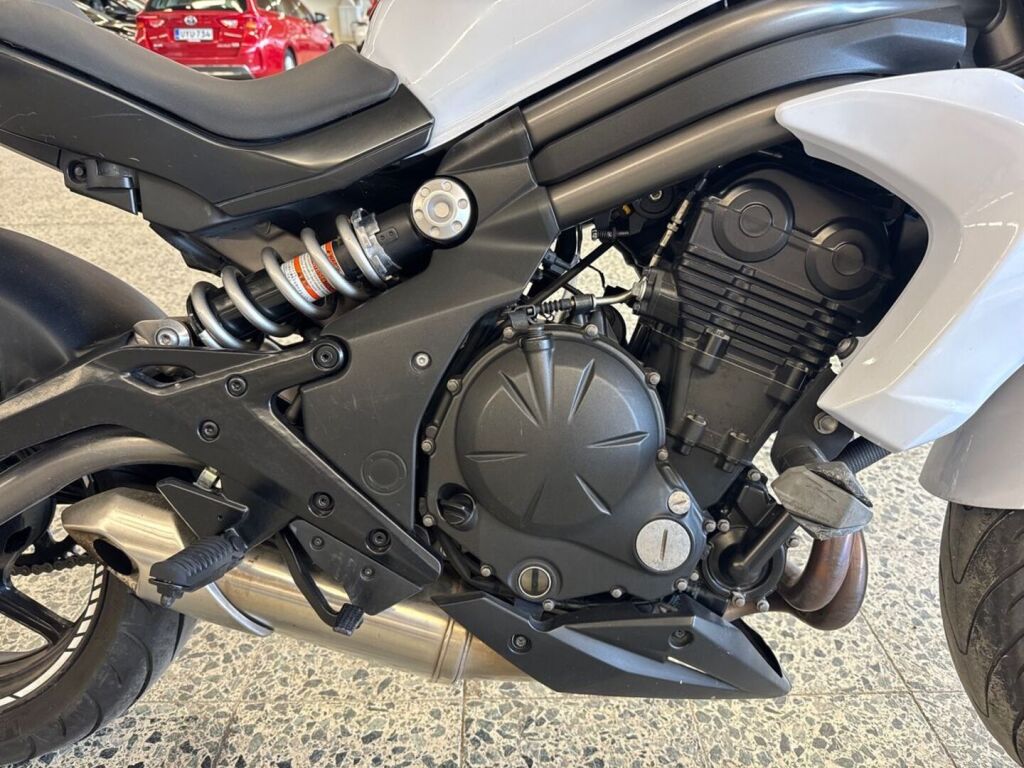 Kawasaki ER-6n 2013 