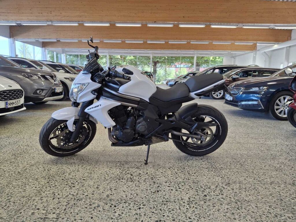 Kawasaki ER-6n 2013 