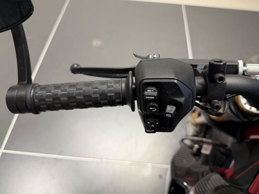 Indian FTR 1200 2022 