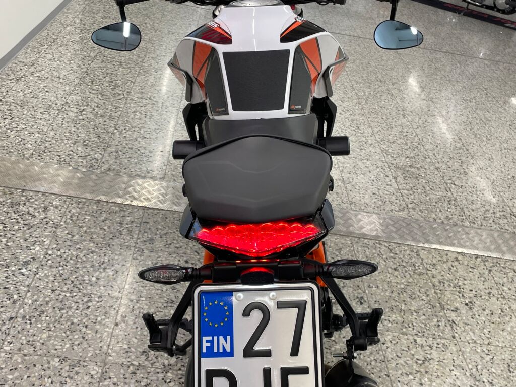 Ktm 1290 2019 moniväri