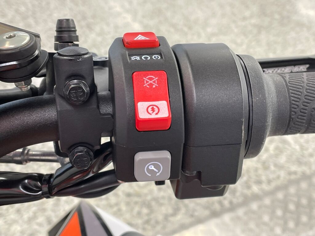 Ktm 1290 2019 moniväri