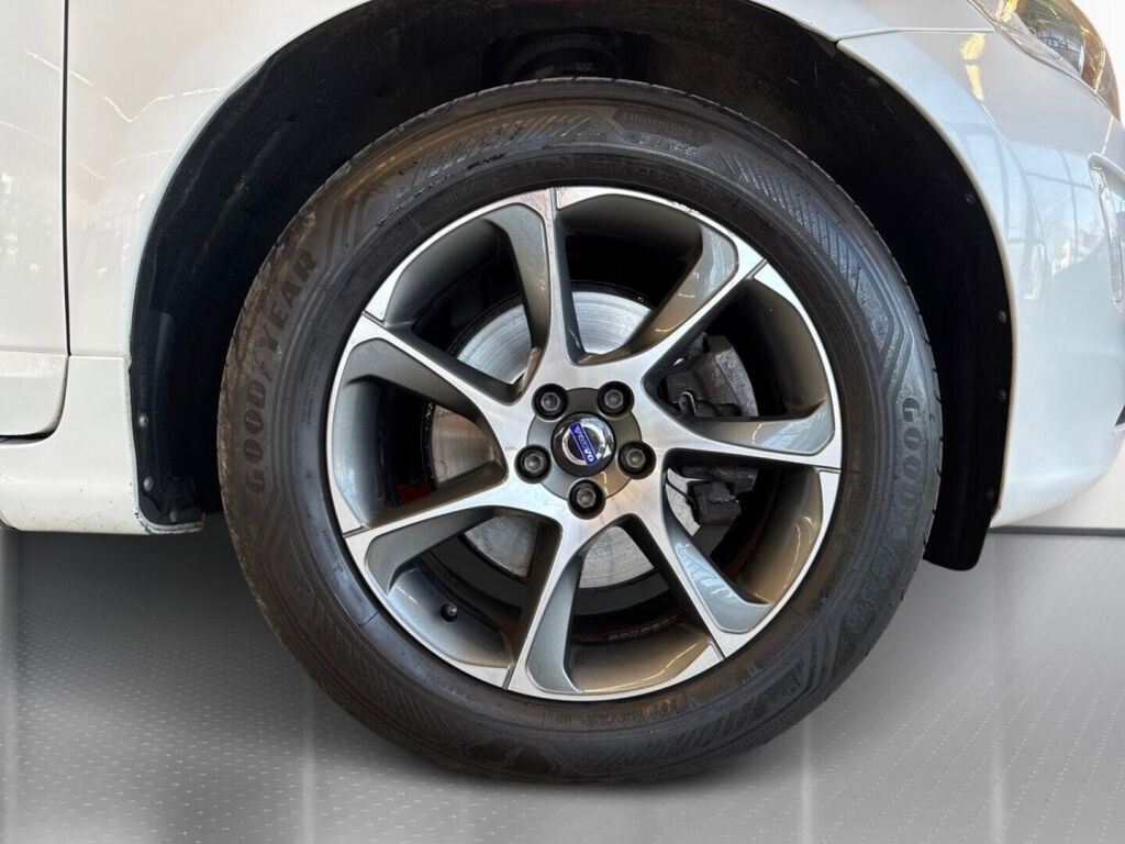 Volvo XC60 2016 Valkoinen