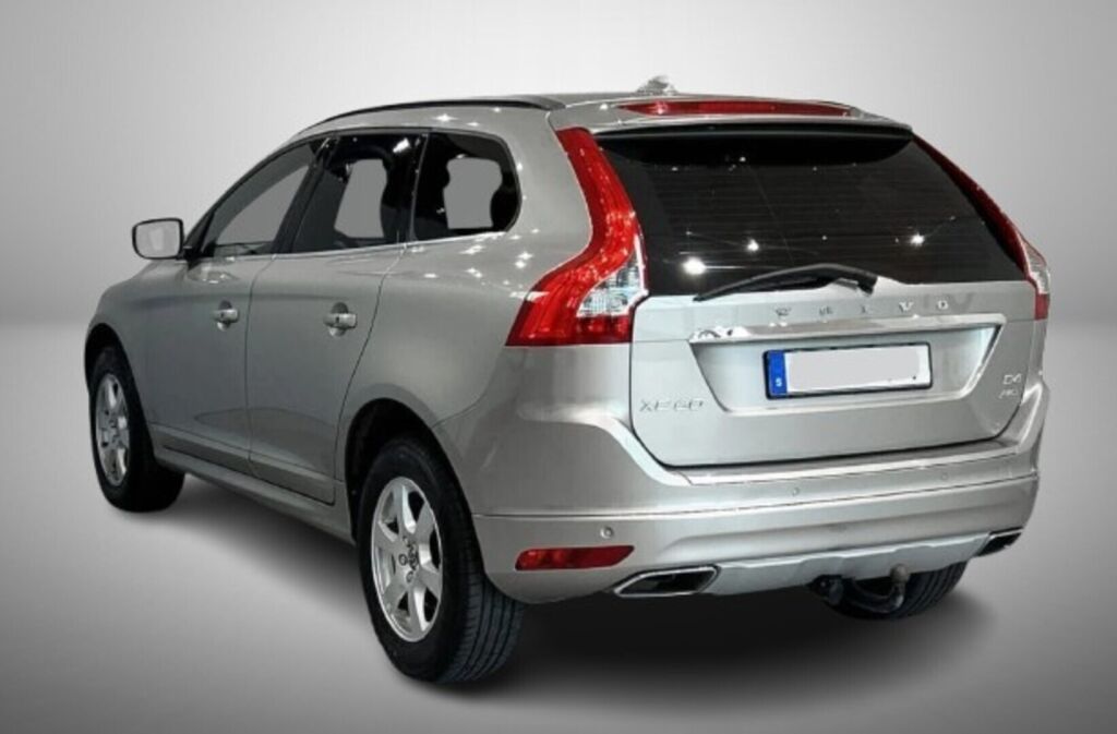 Volvo XC60 2016 Ruskea