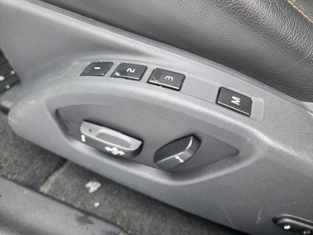 Volvo XC60 2016 Sininen