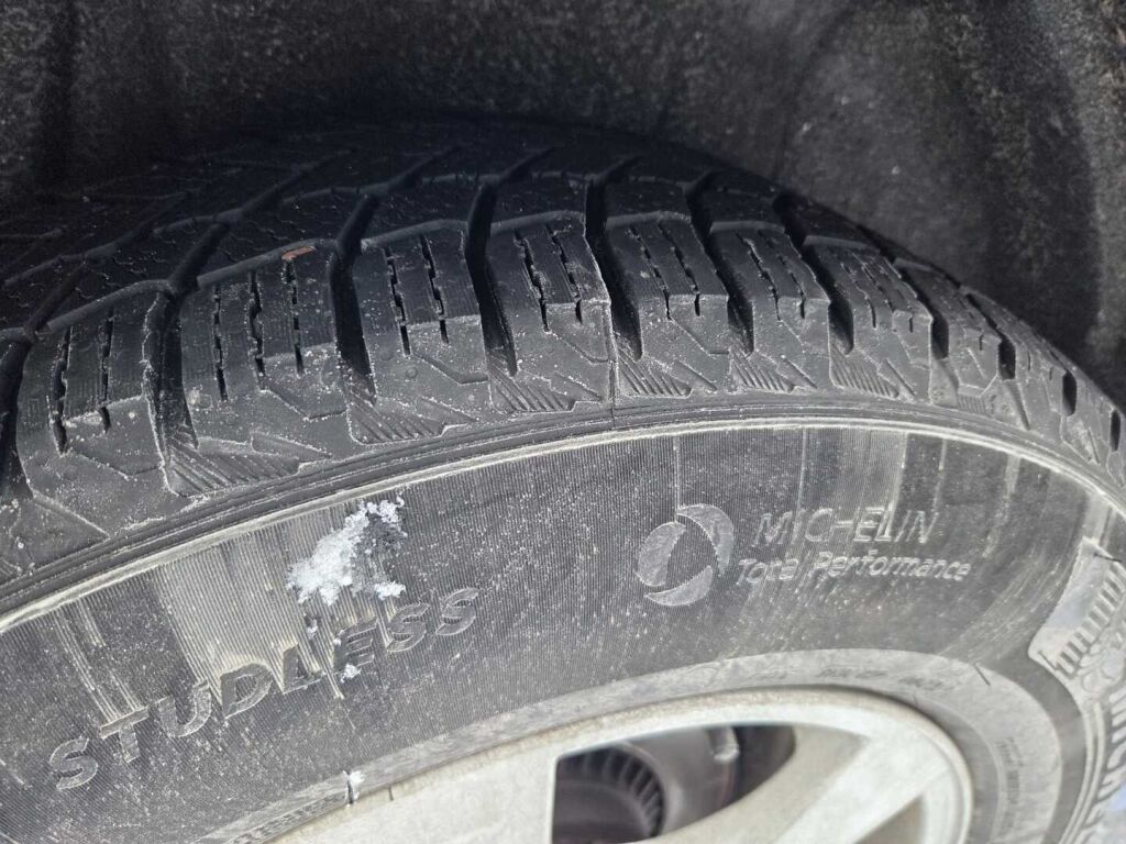 Volvo XC60 2016 Sininen