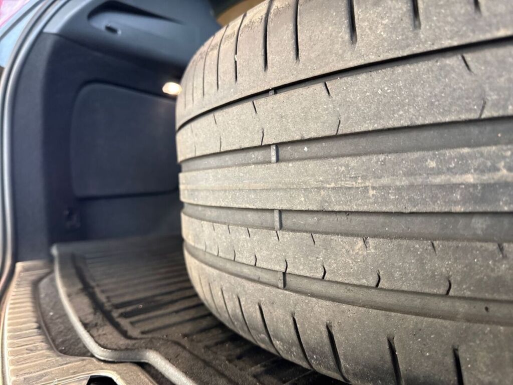 Volvo XC60 2016 Punainen (Passion Red)