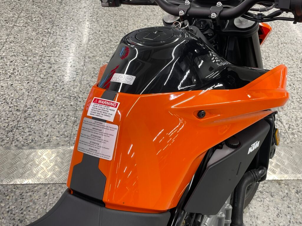 Ktm 790 2023 
