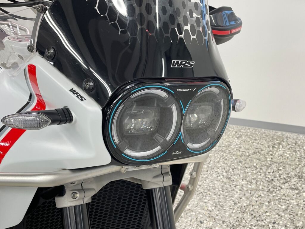 Ducati Desert X 2022 