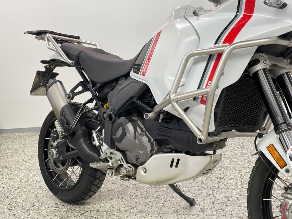 Ducati Desert X 2022 