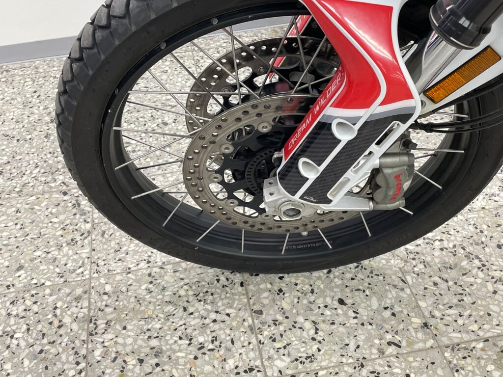 Ducati Desert X 2022 