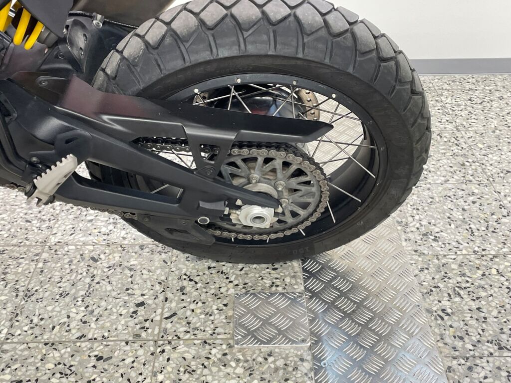 Ducati Desert X 2022 