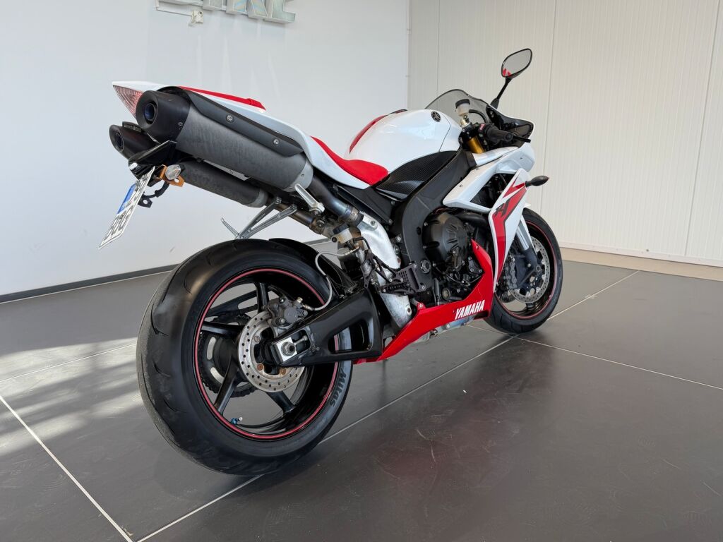 Yamaha YZF-R1 2009 Valkoinen