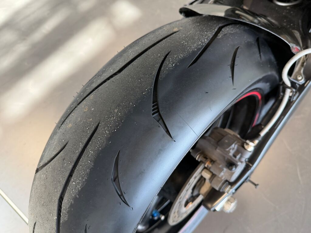 Yamaha YZF-R1 2009 Valkoinen
