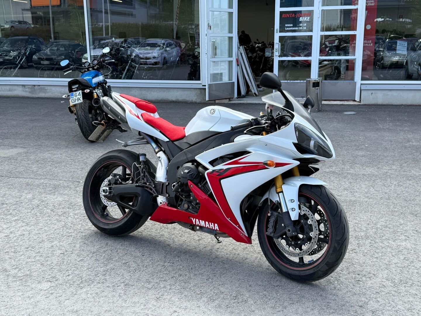 Yamaha YZF-R1
