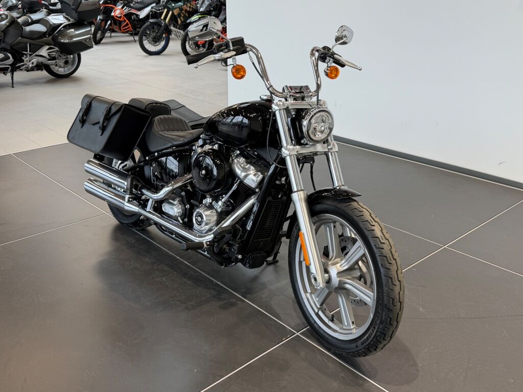 Harley-davidson SOFTAIL 2022 Musta