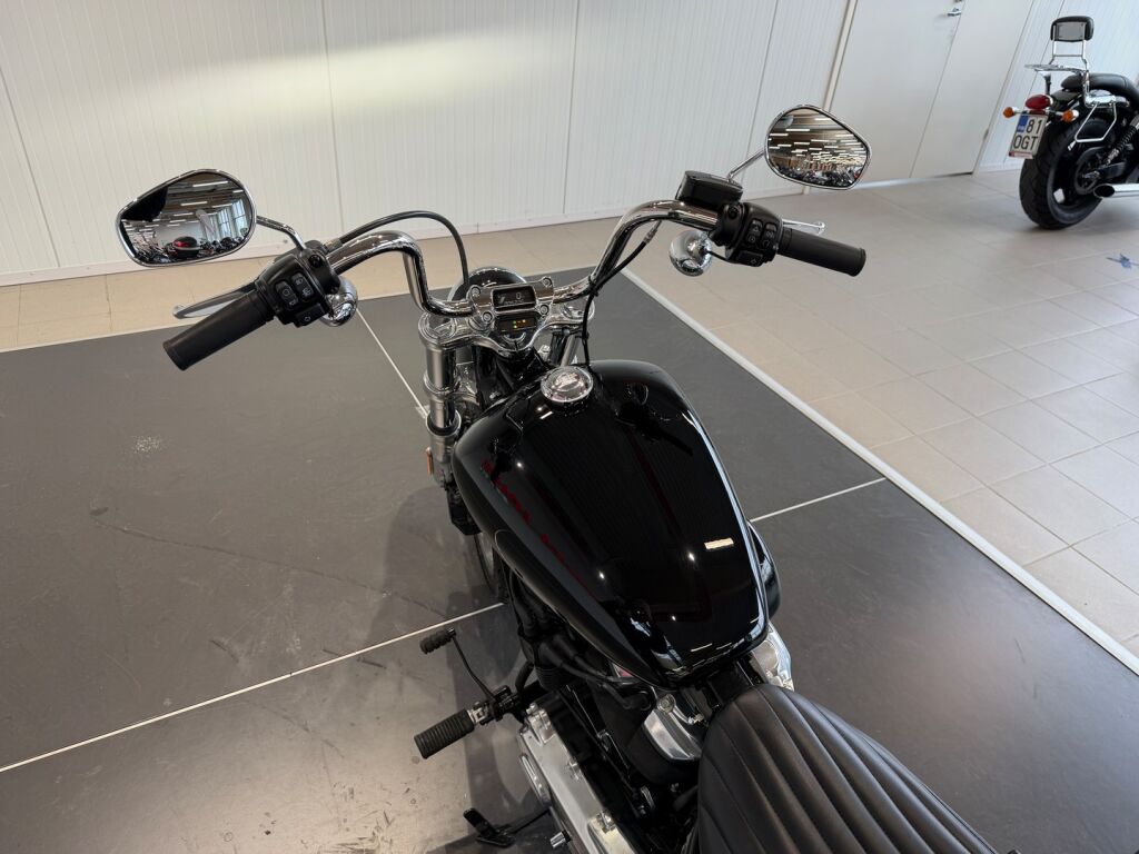 Harley-davidson SOFTAIL 2022 Musta