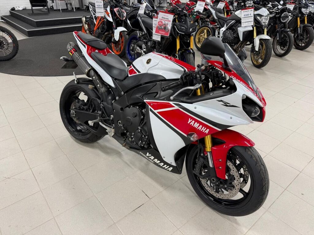 Yamaha YZF-R1 2012 