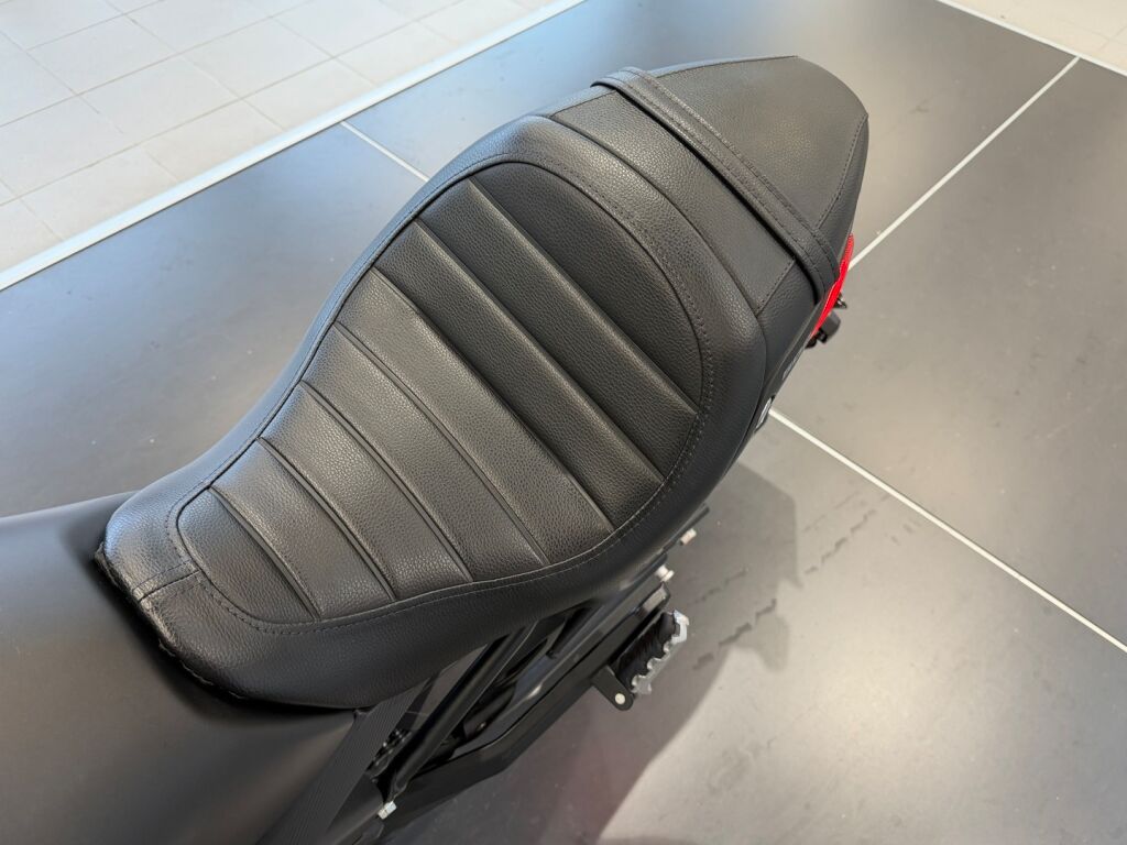 Benelli 502 CRUISER 2023 