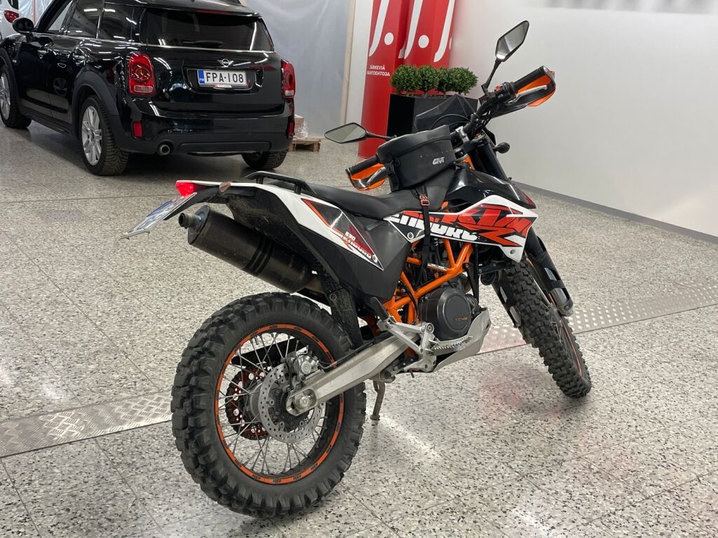 Ktm 690 2015 Oranssi