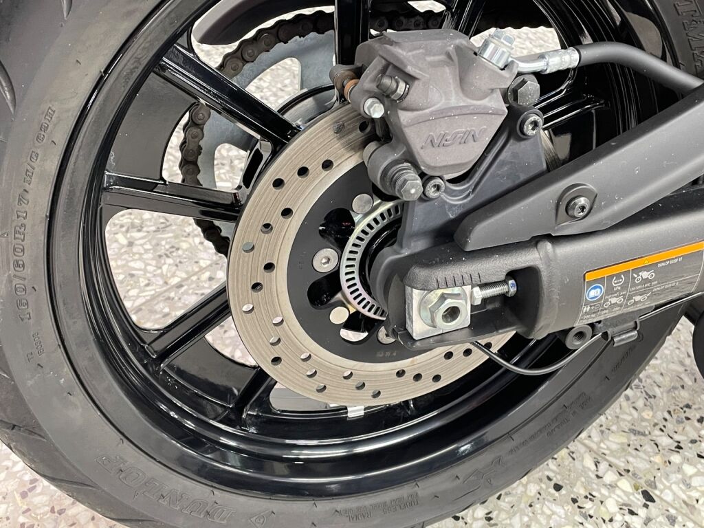 Kawasaki VULCAN 2023 
