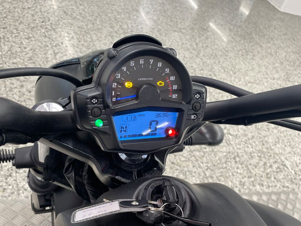 Kawasaki VULCAN 2023 