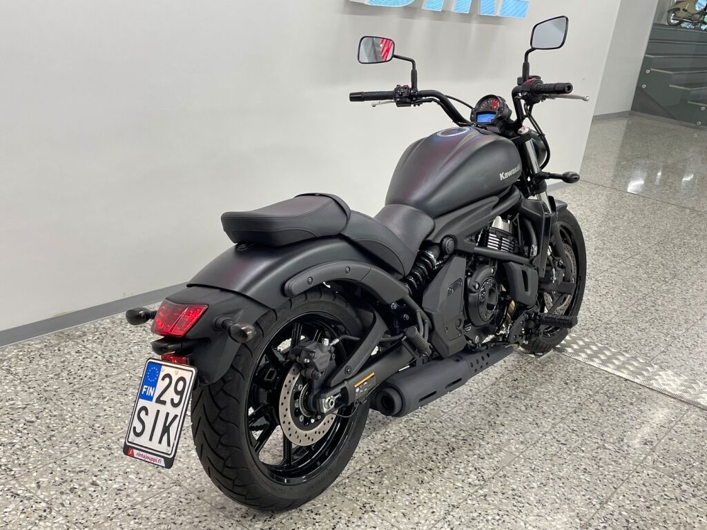 Kawasaki VULCAN 2023 