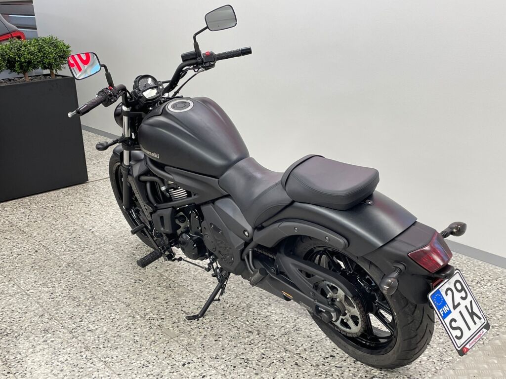 Kawasaki VULCAN 2023 