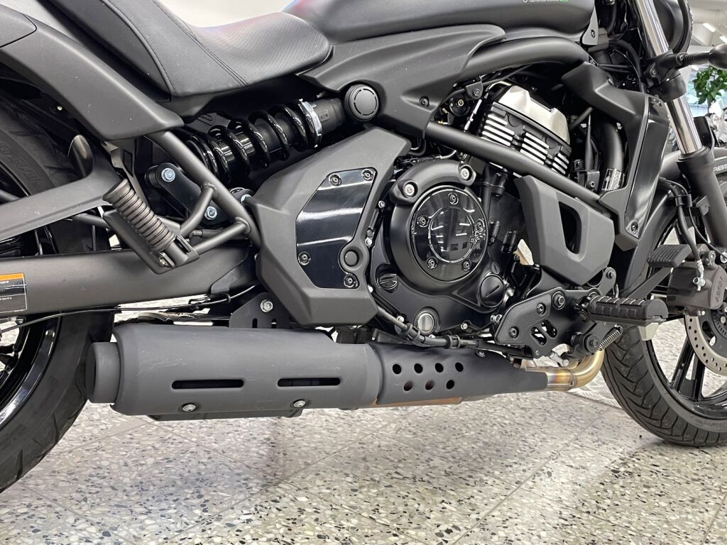 Kawasaki VULCAN 2023 