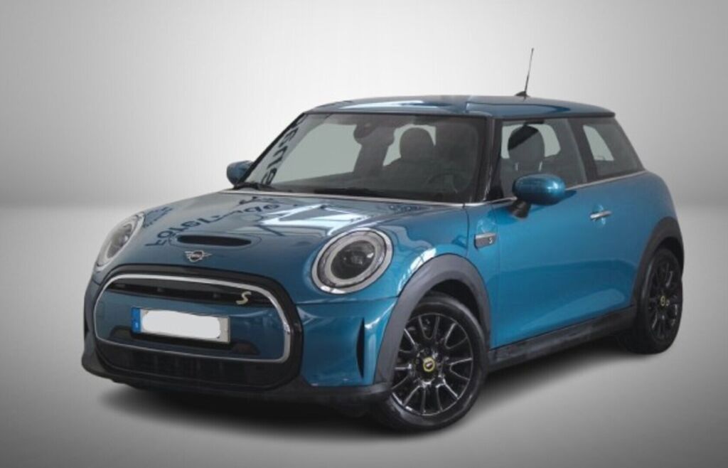 Mini Hatchback 2023 Sininen